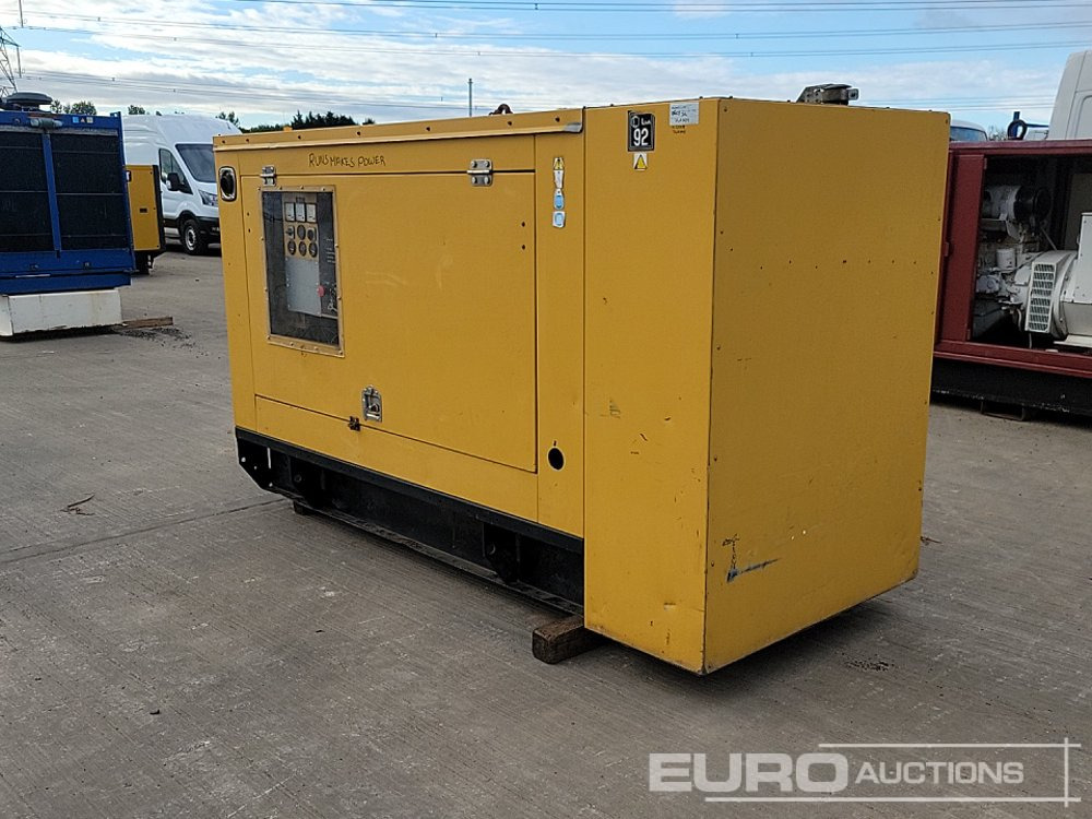 Olympian 75kVA Generator, Caterpillar Engine - Áramfejlesztő: 1 kép. Olympian 75kVA Generator, Caterpillar Engine - Áramfejlesztő: 1 kép.