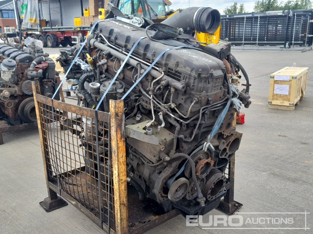 Paccar 6 Cylinder Engine - Motor: 3 kép. Paccar 6 Cylinder Engine - Motor: 3 kép.