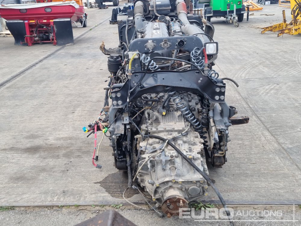 Paccar 6 Cylinder Power Pack - Motor: 4 kép. Paccar 6 Cylinder Power Pack - Motor: 4 kép.