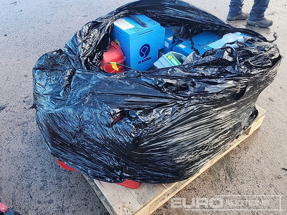 Pallet of Heaters, Stihl TS410 Consaw, Power Tools - Építőipari berendezések: 3 kép. Pallet of Heaters, Stihl TS410 Consaw, Power Tools - Építőipari berendezések: 3 kép.