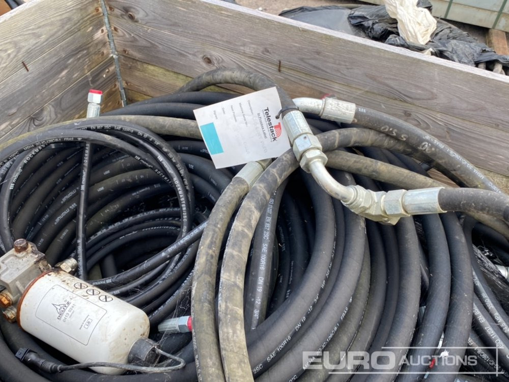 Építőipari berendezések Pallet of Hydraulic Hoses (2 of): 8 kép.