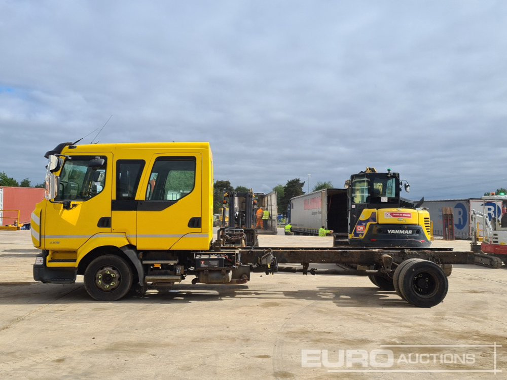 Renault 220 DXI - Alvaz teherautó: 2 kép. Renault 220 DXI - Alvaz teherautó: 2 kép.