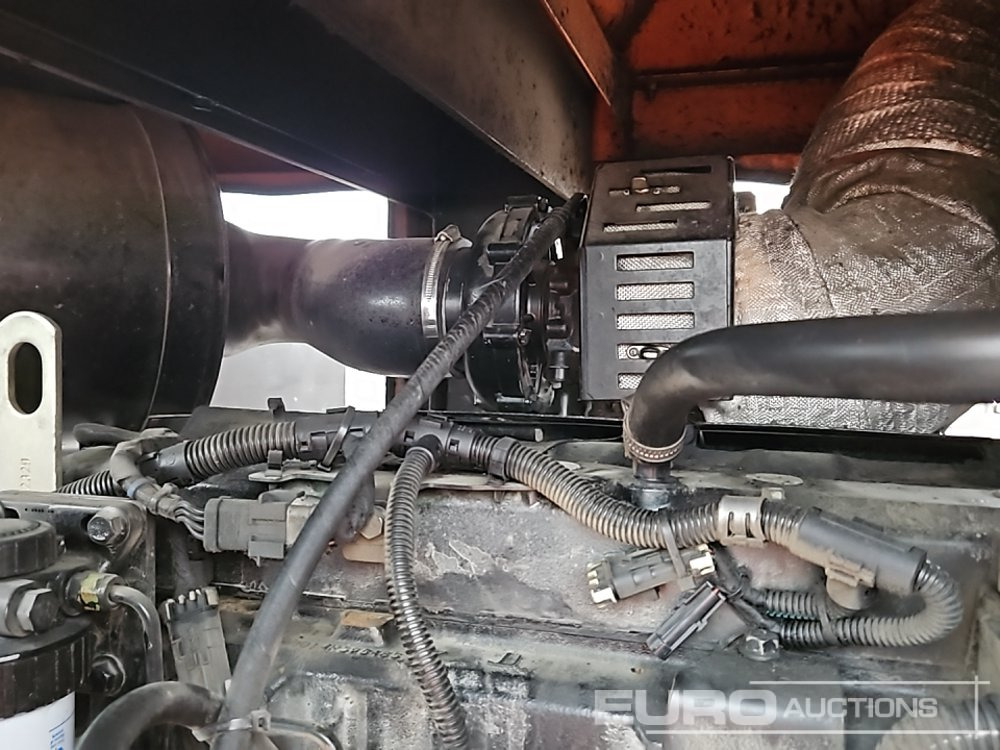 Áramfejlesztő SDMO R165: 31 kép.