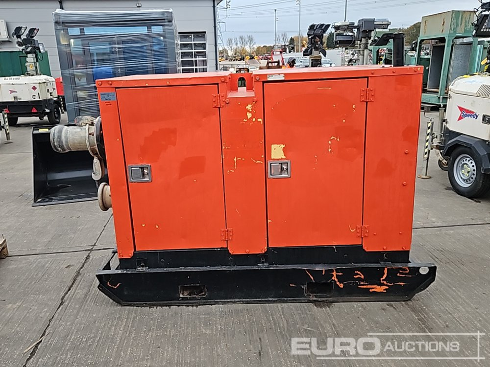 SLD 6" Water Pump, Perkins Engine - Vízszivattyú: 2 kép. SLD 6" Water Pump, Perkins Engine - Vízszivattyú: 2 kép.