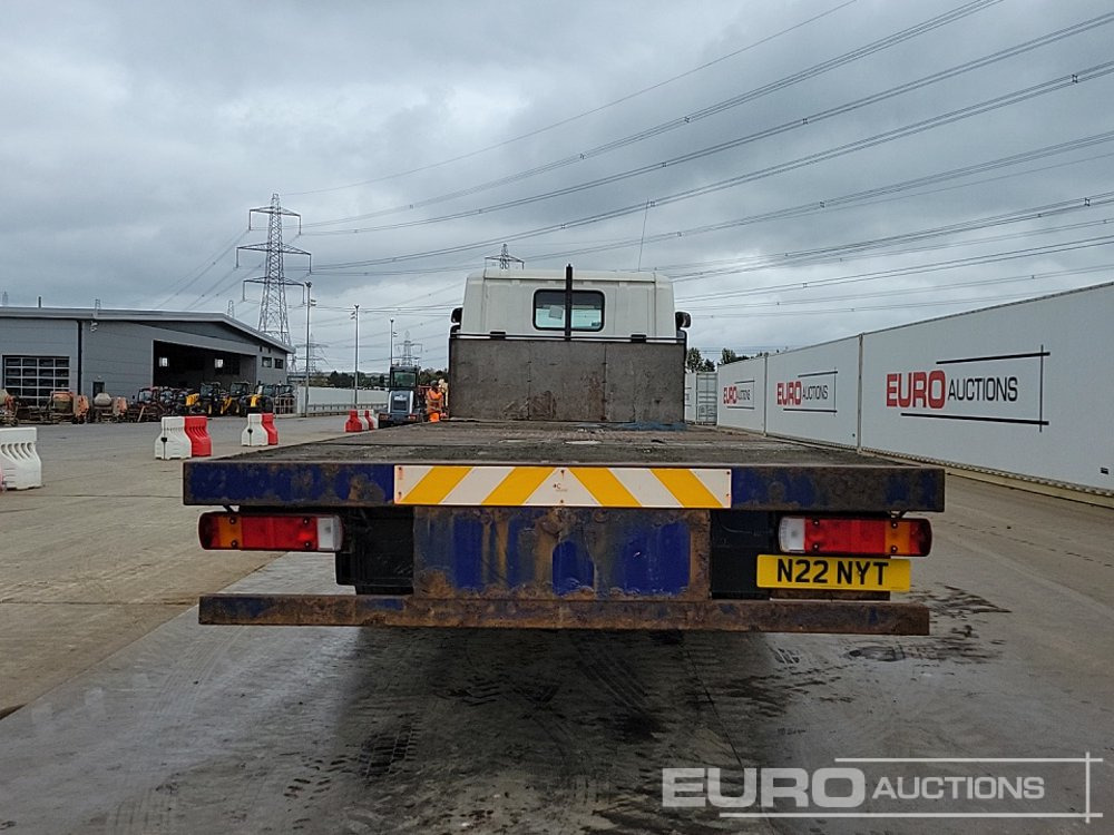 Scania P230 - Platós teherautó: 4 kép. Scania P230 - Platós teherautó: 4 kép.