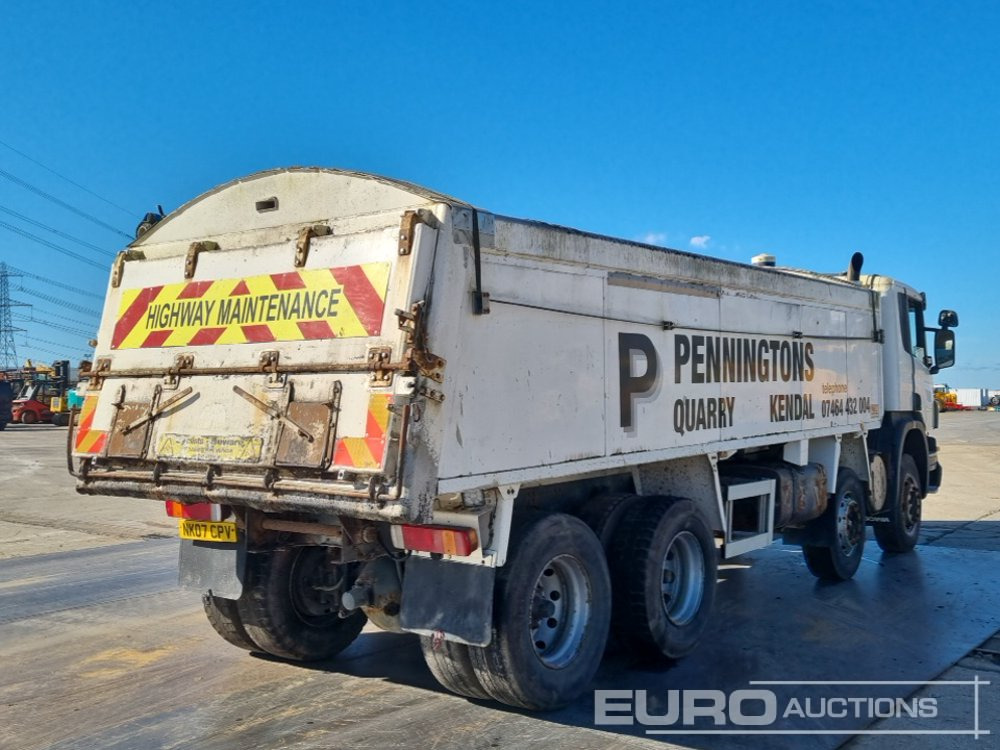 Scania P380 - Billenőplatós teherautó: 5 kép. Scania P380 - Billenőplatós teherautó: 5 kép.