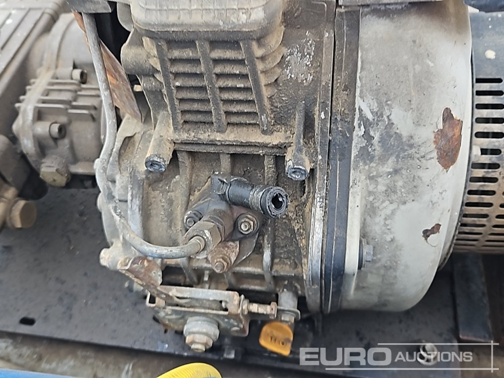 Magasnyomású mosó Single Axle Plastic Water Bowser, Yanmar Pressure Washer: 16 kép.