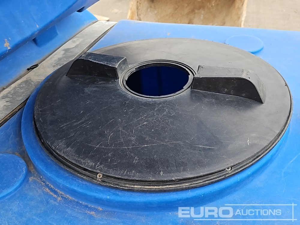 Magasnyomású mosó Single Axle Plastic Water Bowser, Yanmar Pressure Washer: 21 kép.