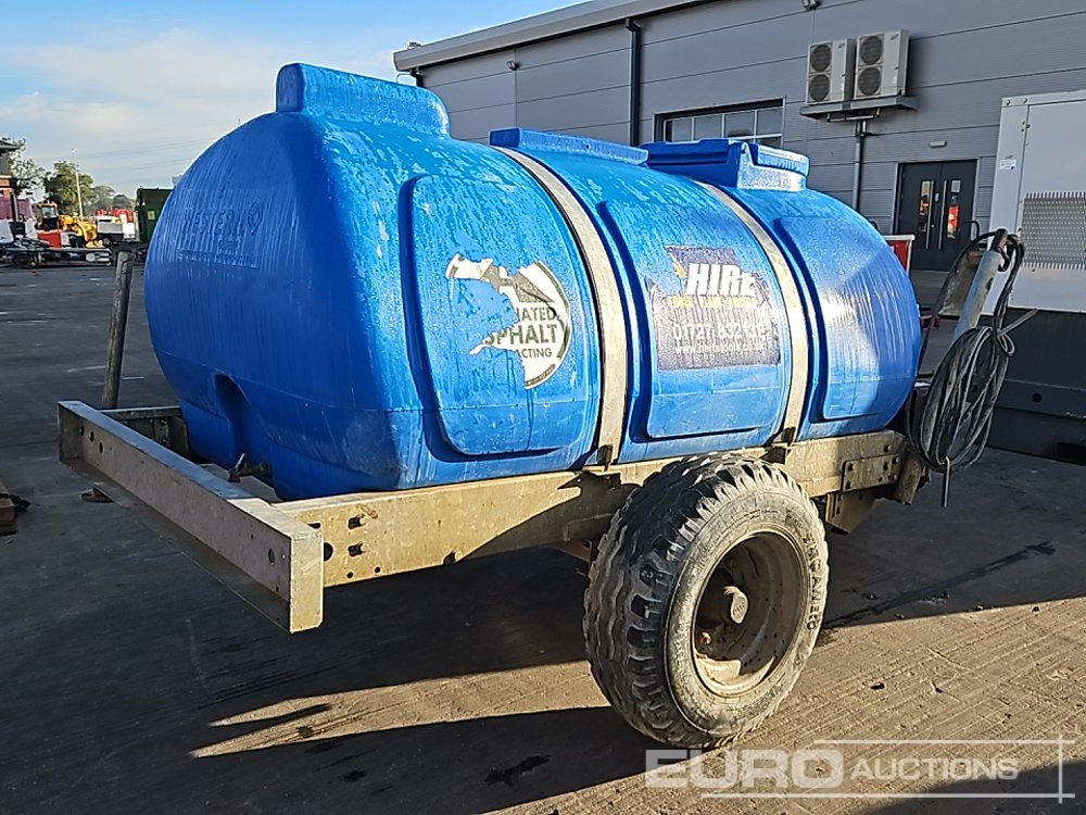 Single Axle Plastic Water Bowser, Yanmar Pressure Washer - Magasnyomású mosó: 5 kép. Single Axle Plastic Water Bowser, Yanmar Pressure Washer - Magasnyomású mosó: 5 kép.