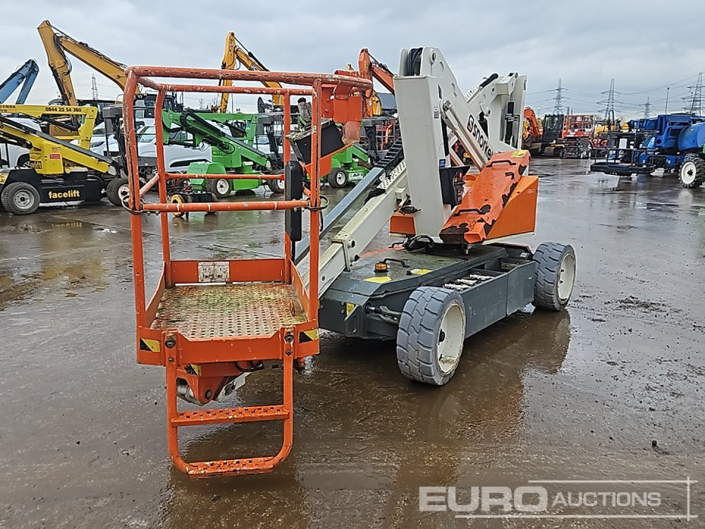 Snorkel A38 - Teleszkópos emelő: 1 kép. Snorkel A38 - Teleszkópos emelő: 1 kép.