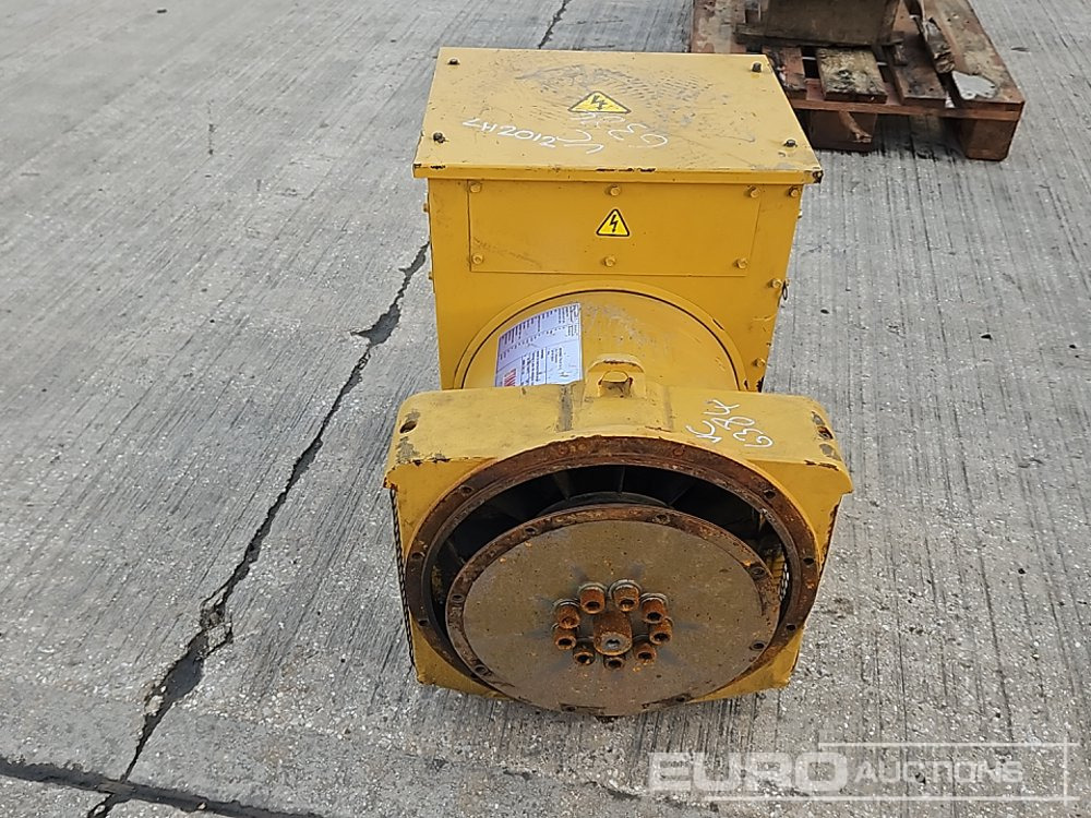 Stamford 100kVA Alternator - Áramfejlesztő: 4 kép. Stamford 100kVA Alternator - Áramfejlesztő: 4 kép.