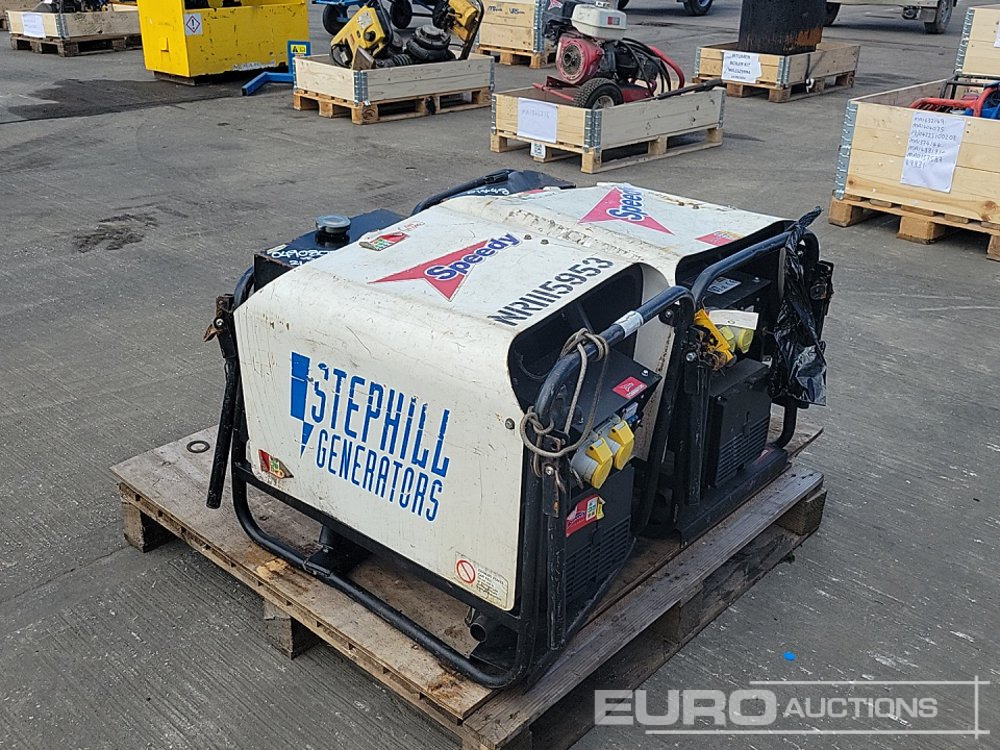 Stephill Diesel Generator, 1 Cylinder Engine (2 of) (Spares) - Áramfejlesztő: 1 kép. Stephill Diesel Generator, 1 Cylinder Engine (2 of) (Spares) - Áramfejlesztő: 1 kép.