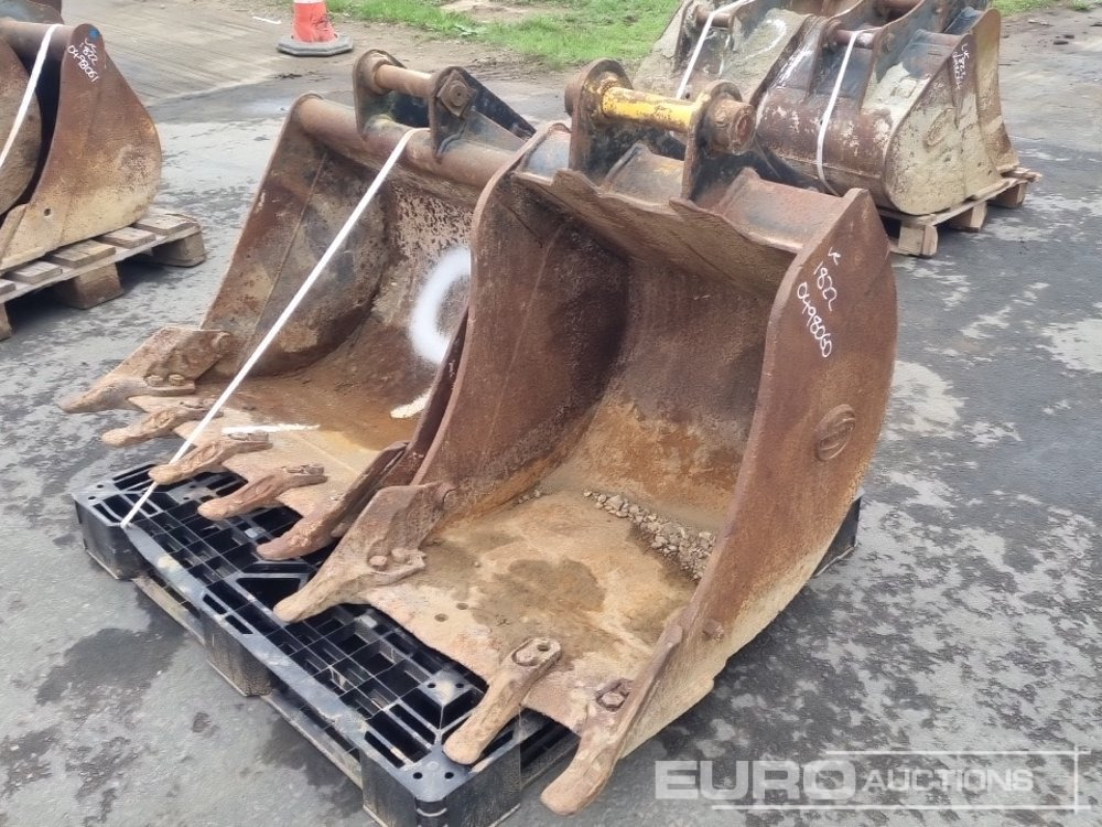 Strickland 30", 24" Digging Bucket 45mm Pin to suit 4-6 Ton Excavator - Kanál: 1 kép. Strickland 30", 24" Digging Bucket 45mm Pin to suit 4-6 Ton Excavator - Kanál: 1 kép.