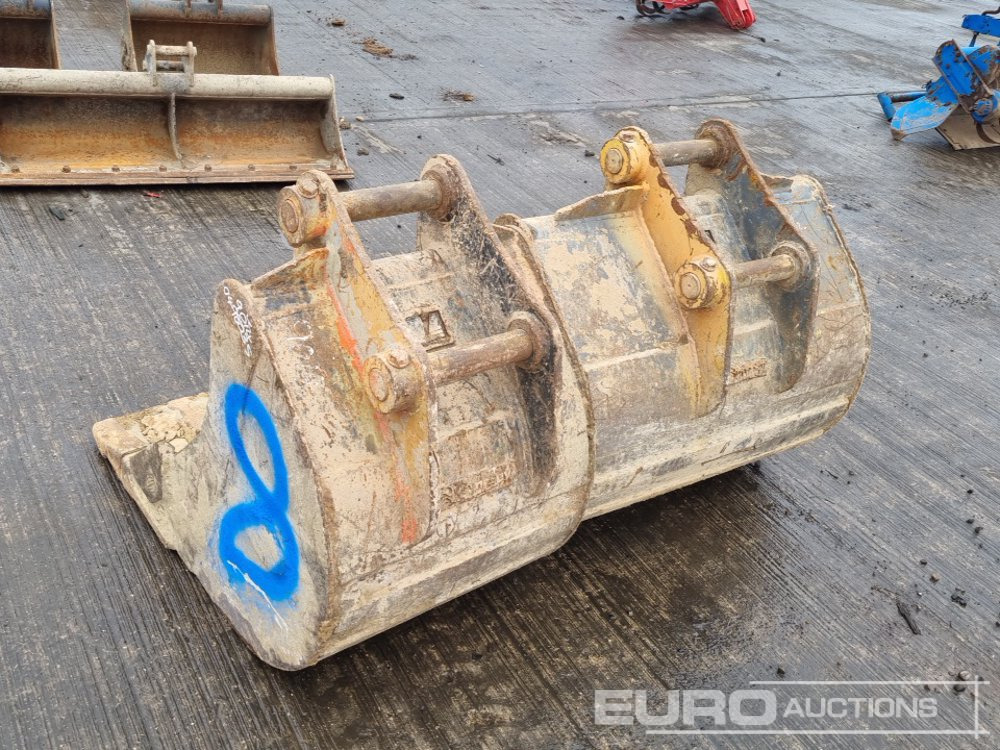 Strickland 36", 24" Digging Bucket 50mm Pin to suit 6-8 Ton Excavator - Kanál: 3 kép. Strickland 36", 24" Digging Bucket 50mm Pin to suit 6-8 Ton Excavator - Kanál: 3 kép.