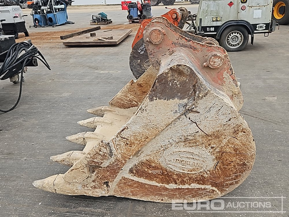Strickland 48" Digging Bucket 65mm Pin to suit 13 Ton Excavator - Kanál: 2 kép. Strickland 48" Digging Bucket 65mm Pin to suit 13 Ton Excavator - Kanál: 2 kép.