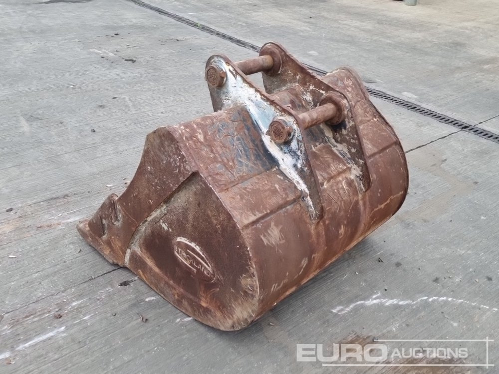 Strickland 48" Digging Bucket 65mm Pin to suit 13 Ton Excavator - Kanál: 3 kép. Strickland 48" Digging Bucket 65mm Pin to suit 13 Ton Excavator - Kanál: 3 kép.