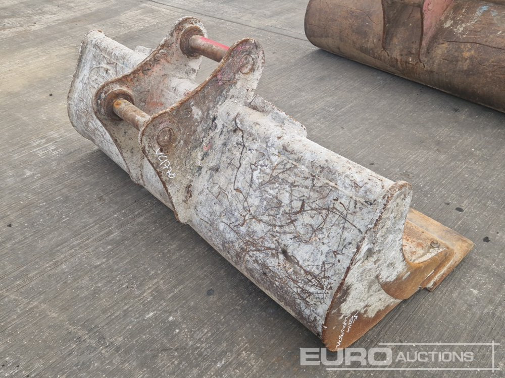 Strickland 74" Ditching Bucket 65mm Pin to suit 13 Ton Excavator - Kanál: 1 kép. Strickland 74" Ditching Bucket 65mm Pin to suit 13 Ton Excavator - Kanál: 1 kép.