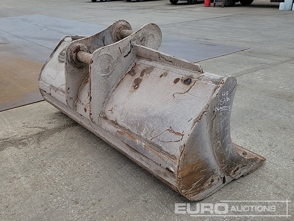 Strickland 84" Ditching Bucket 80mm Pin to suit 20 Ton Excavator - Kanál: 5 kép. Strickland 84" Ditching Bucket 80mm Pin to suit 20 Ton Excavator - Kanál: 5 kép.