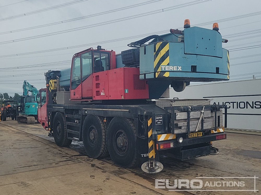 Terex Demag AC50-1 6x6 Mobile Crane - Autódaru: 3 kép. Terex Demag AC50-1 6x6 Mobile Crane - Autódaru: 3 kép.