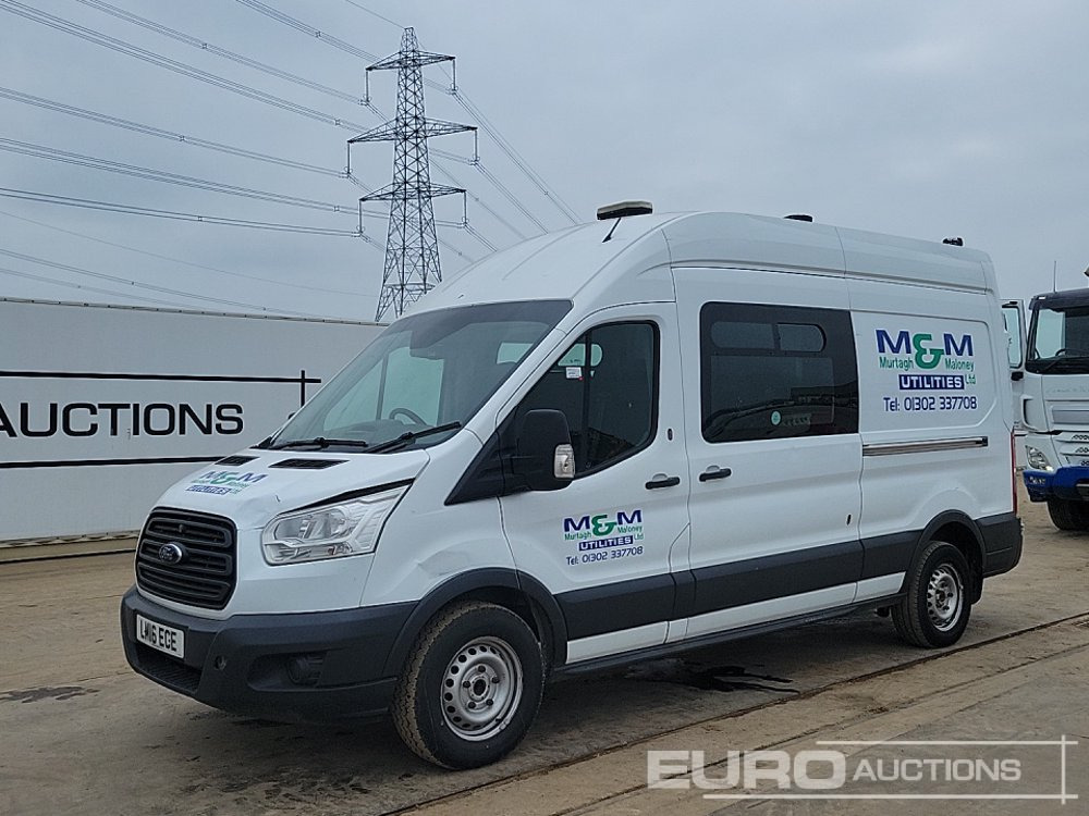 2016 Ford Transit 350 - Többcélú/ Speciális jármű: 1 kép. 2016 Ford Transit 350 - Többcélú/ Speciális jármű: 1 kép.