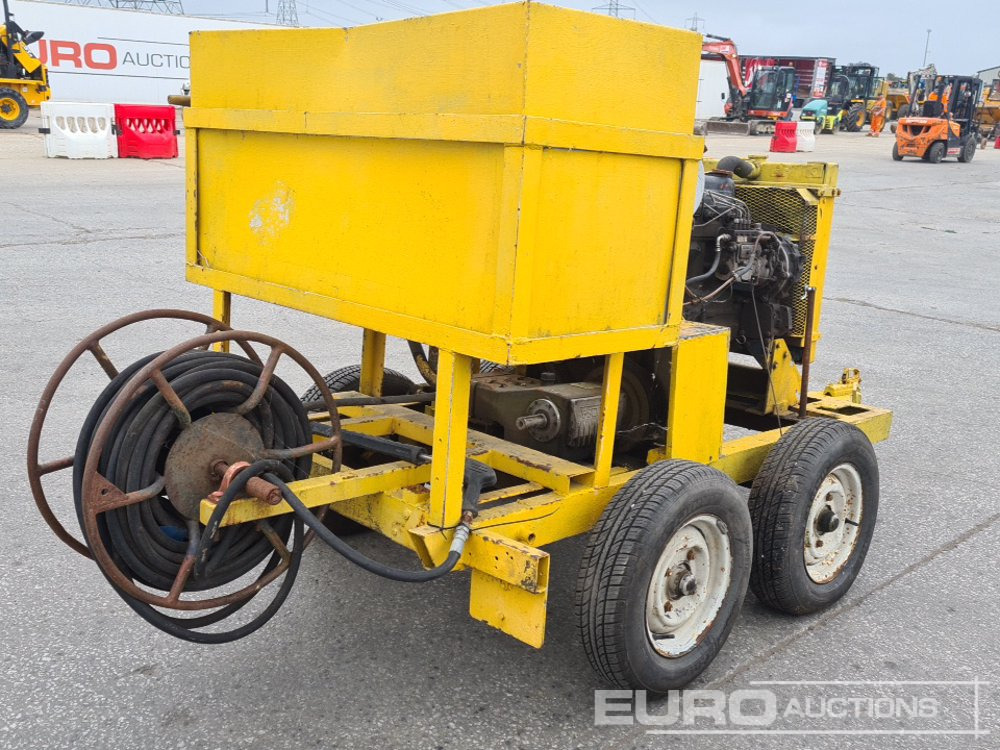 Twin Axle Pressure Washer, Ford Engine - Magasnyomású mosó: 5 kép. Twin Axle Pressure Washer, Ford Engine - Magasnyomású mosó: 5 kép.