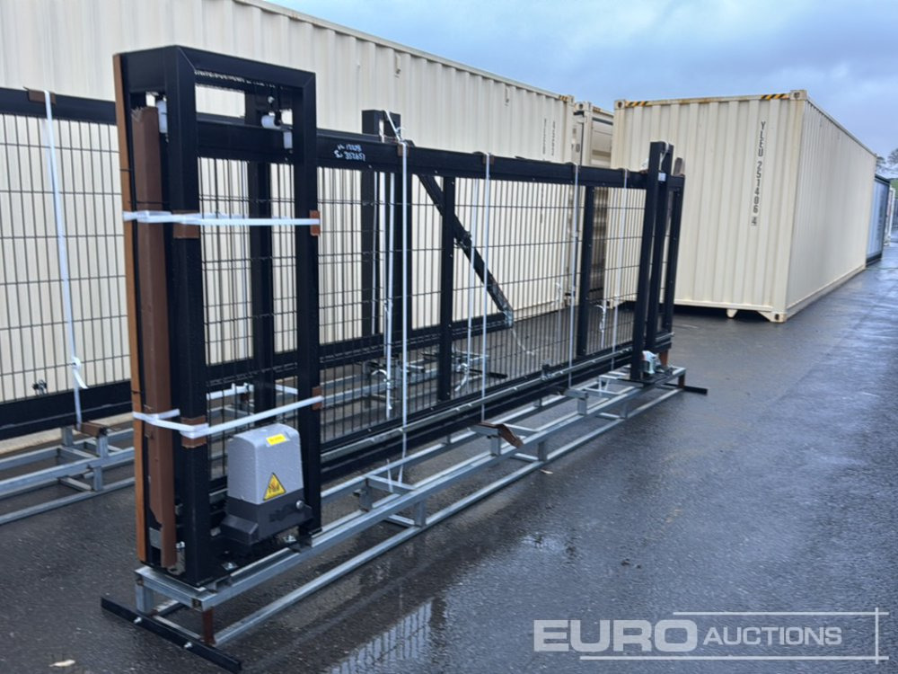 Unused 14’ Cantilever Mesh Gate, Automation System, 5 Key Fobs, 2 Security Sensors - Építőipari berendezések: 1 kép. Unused 14’ Cantilever Mesh Gate, Automation System, 5 Key Fobs, 2 Security Sensors - Építőipari berendezések: 1 kép.