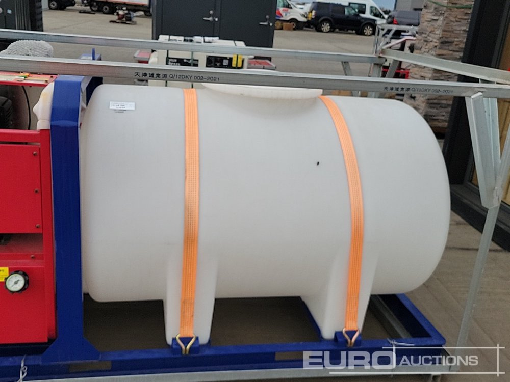 Magasnyomású mosó Unused 2024 1000 Litre Static Plastic Water Bowser, Electric Start Hot Water Pressure Washer, Jiang Dong Engine: 20 kép.