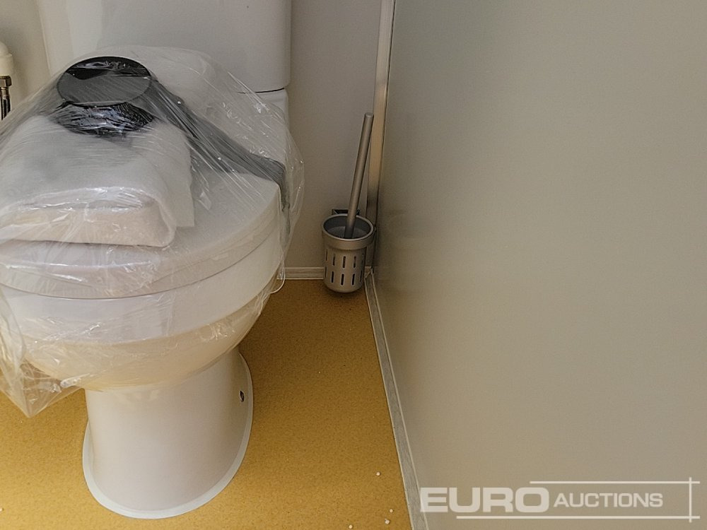 Tengeri konténer Unused 2025 220V Portable Double Toilets (Cannot Be Reconsigned): 39 kép.