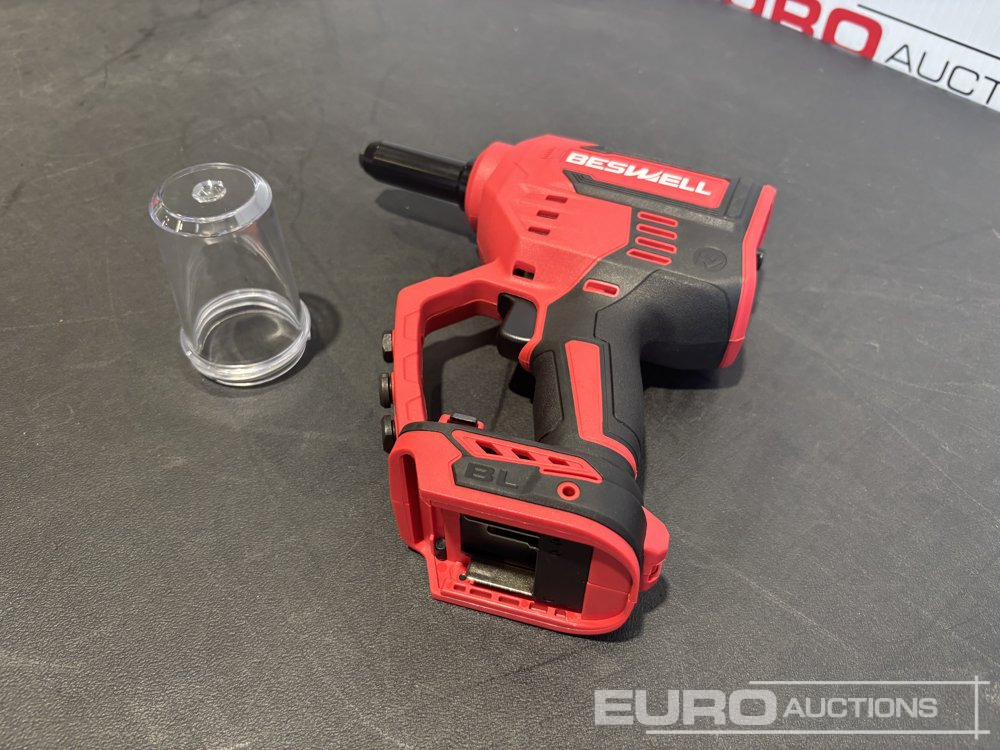 Unused 2025 Boss Beswell CIW-714D - Garázs felszerelés: 5 kép. Unused 2025 Boss Beswell CIW-714D - Garázs felszerelés: 5 kép.