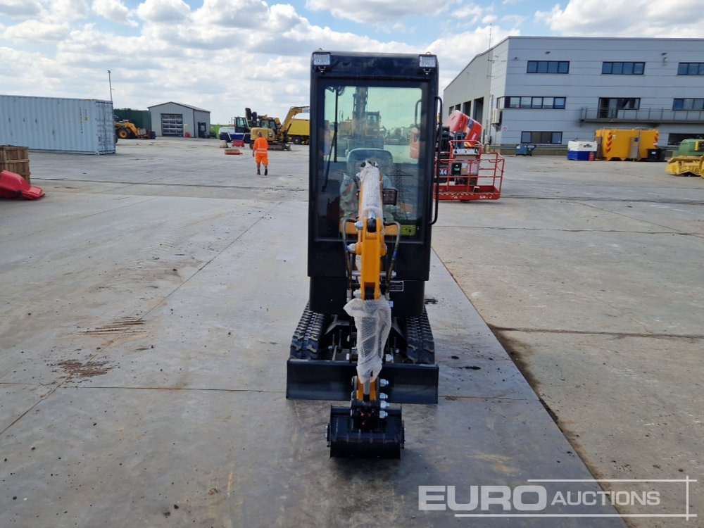Minikotró Unused 2025 Captok CK13C: 8 kép.