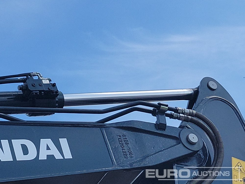 Lánctalpas kotró Unused 2025 Hyundai HX140A L: 24 kép.