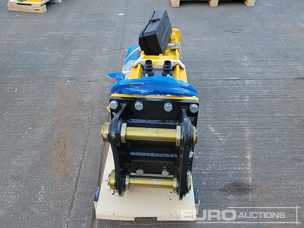 Unused 2025 NB NB680 - Hidraulikus törőfej: 4 kép. Unused 2025 NB NB680 - Hidraulikus törőfej: 4 kép.