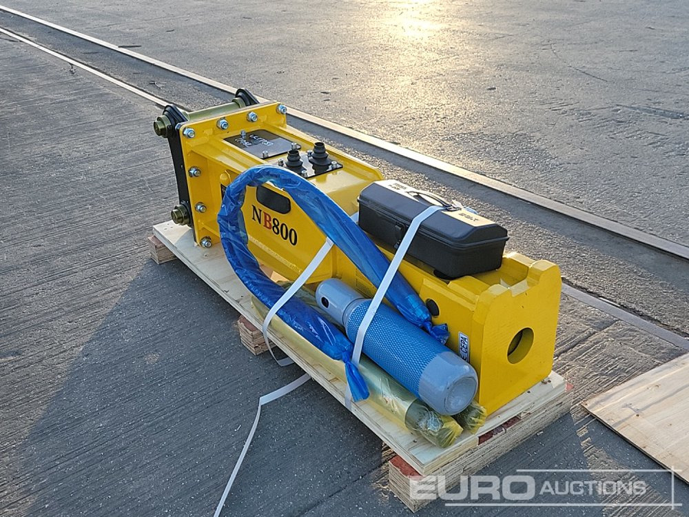 Unused 2025 NB NB800 - Hidraulikus törőfej: 5 kép. Unused 2025 NB NB800 - Hidraulikus törőfej: 5 kép.