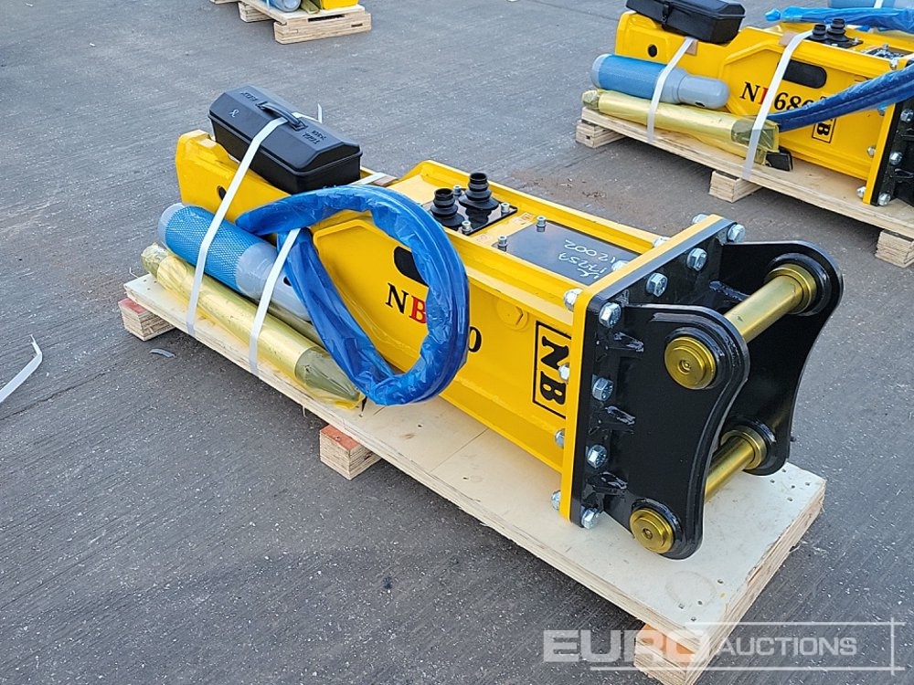 Unused 2025 NB NB800 - Hidraulikus törőfej: 1 kép. Unused 2025 NB NB800 - Hidraulikus törőfej: 1 kép.