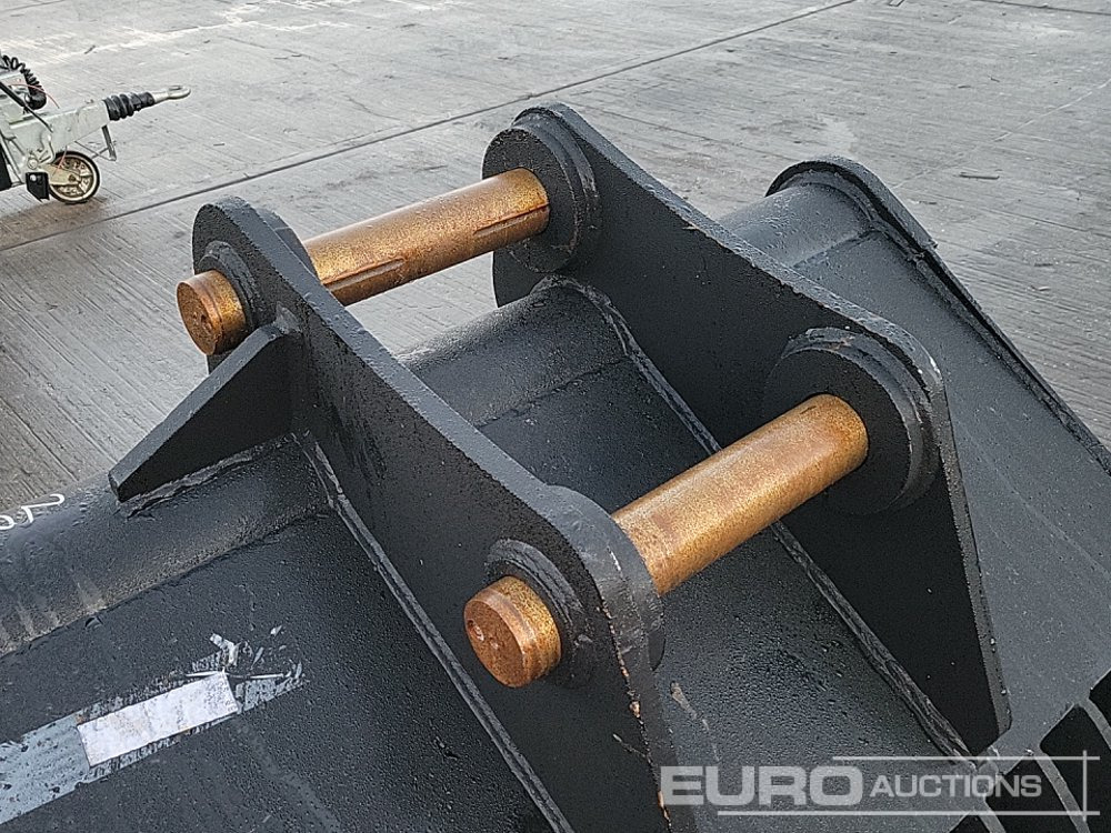 Új Kanál Unused 48" Riddle Bucket 65mm Pin to suit 13 Ton Excavator: 12 kép.
