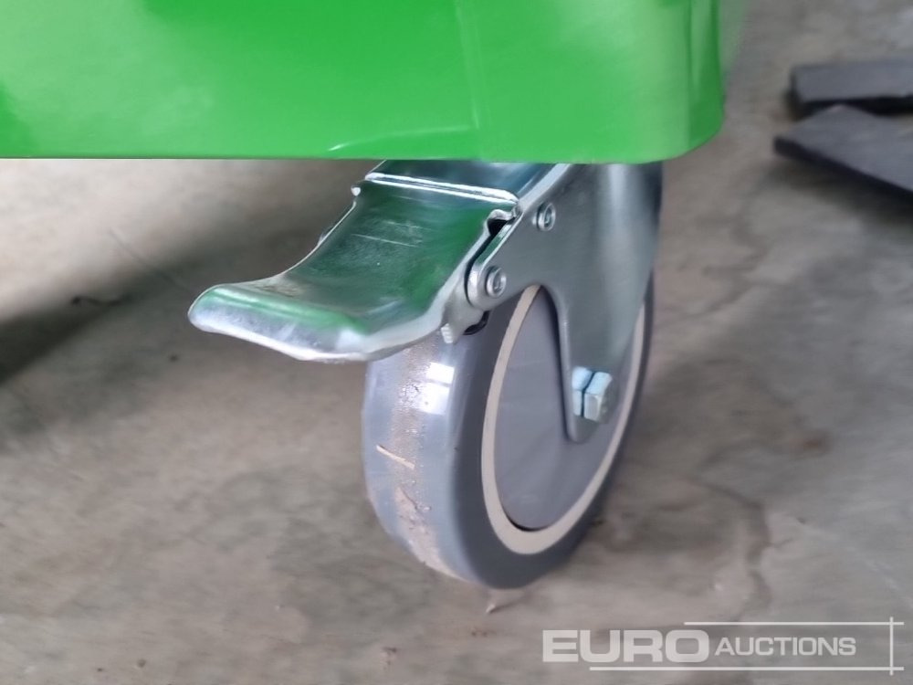 Garázs felszerelés Unused Boss Wheeled Tool Cart with 258pc Tools (Green): 12 kép.