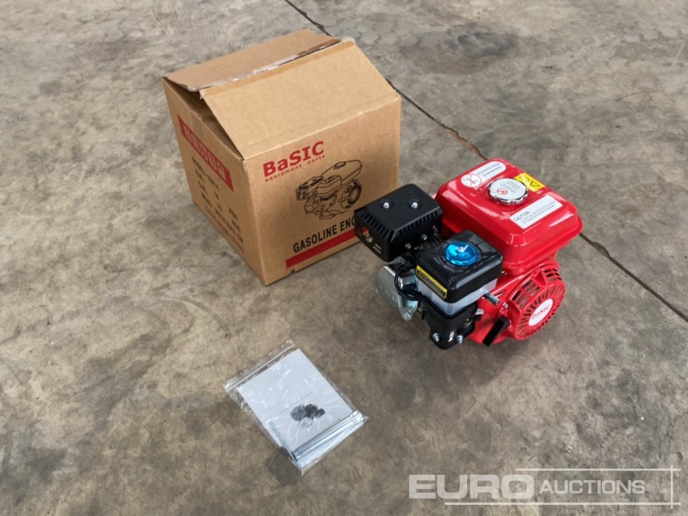 Unused Daewoo 168F-1 Petrol Engine (2 of) - Motor: 1 kép. Unused Daewoo 168F-1 Petrol Engine (2 of) - Motor: 1 kép.