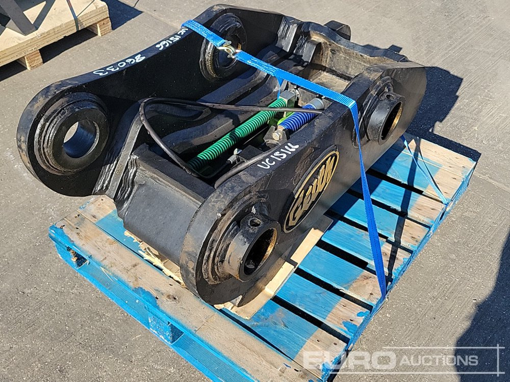 Unused Geith Hydraulic Double Lock QH 100mm Pin to suit 40 Ton Excavator - Gyorscsatlakozó: 5 kép. Unused Geith Hydraulic Double Lock QH 100mm Pin to suit 40 Ton Excavator - Gyorscsatlakozó: 5 kép.