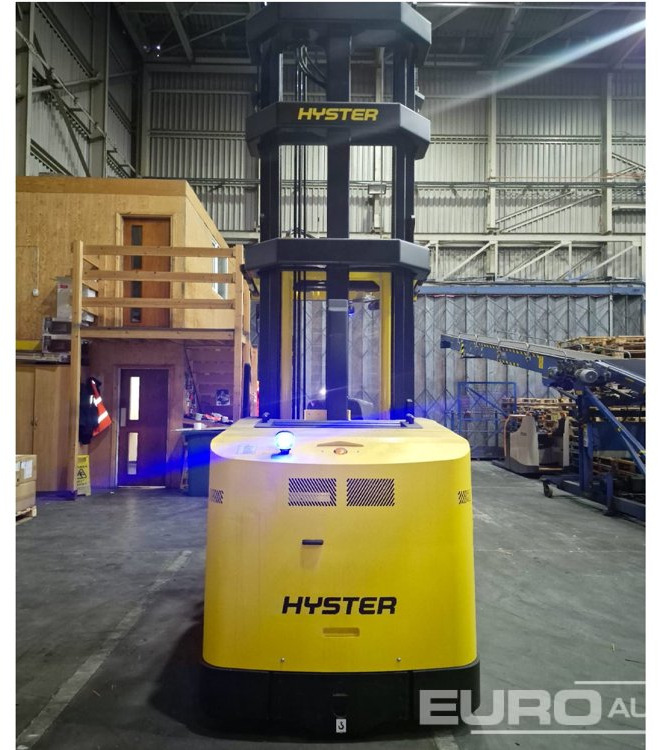 Unused Hyster Hyster C1.0 Very Narrow Aisle Reach Truck - Villás targonca: 2 kép. Unused Hyster Hyster C1.0 Very Narrow Aisle Reach Truck - Villás targonca: 2 kép.
