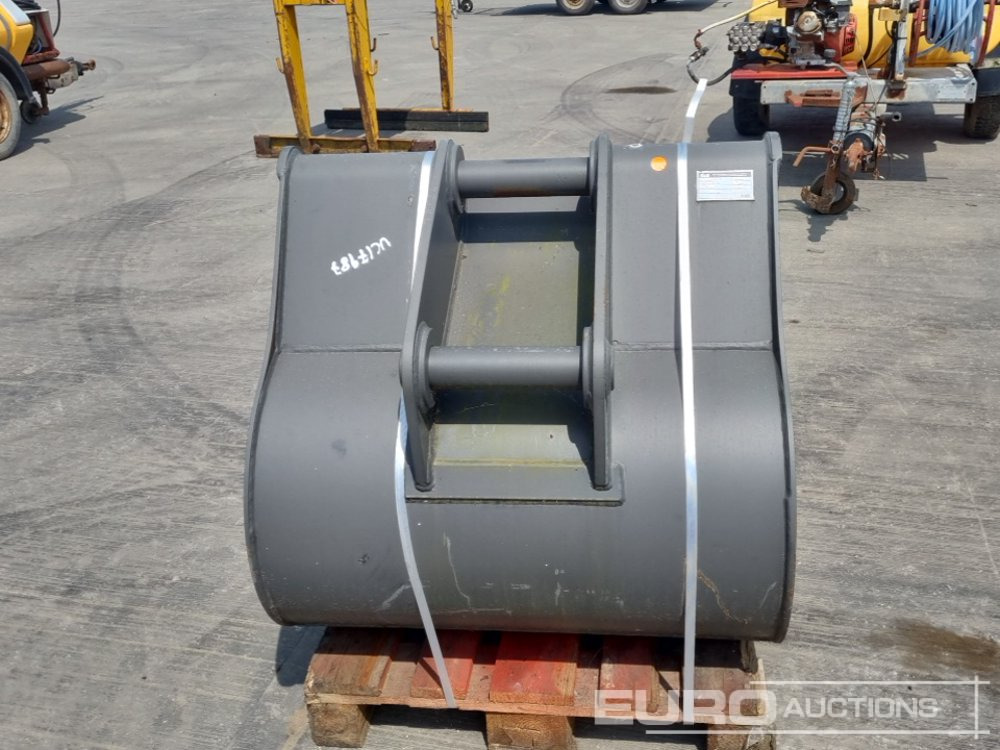 Unused Miller 36" Scoop Bucket 65mm Pin to suit 13 Ton Excavator - Kanál: 4 kép. Unused Miller 36" Scoop Bucket 65mm Pin to suit 13 Ton Excavator - Kanál: 4 kép.