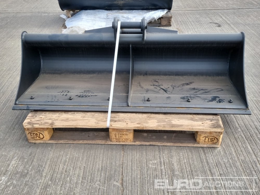 Unused Miller 60" Ditching Bucket 45mm Pin to suit 4-6 Ton Excavator - Kanál: 2 kép. Unused Miller 60" Ditching Bucket 45mm Pin to suit 4-6 Ton Excavator - Kanál: 2 kép.