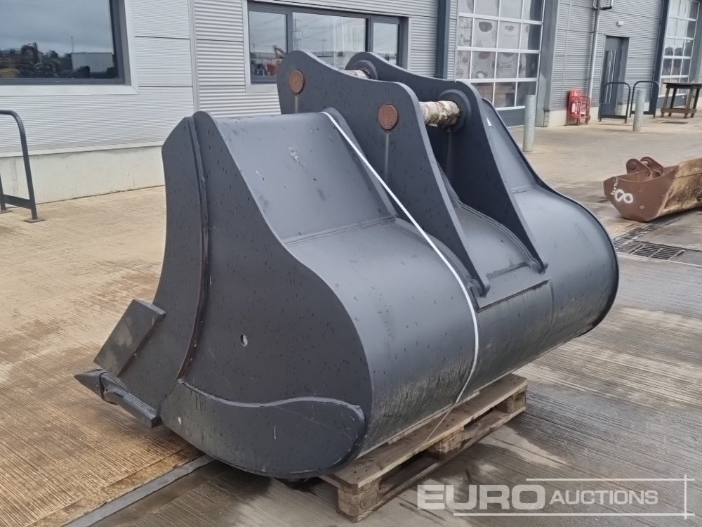 Unused Miller 70" Digging Bucket 90mm Pin to suit 30 Ton Excavator - Kanál: 5 kép. Unused Miller 70" Digging Bucket 90mm Pin to suit 30 Ton Excavator - Kanál: 5 kép.