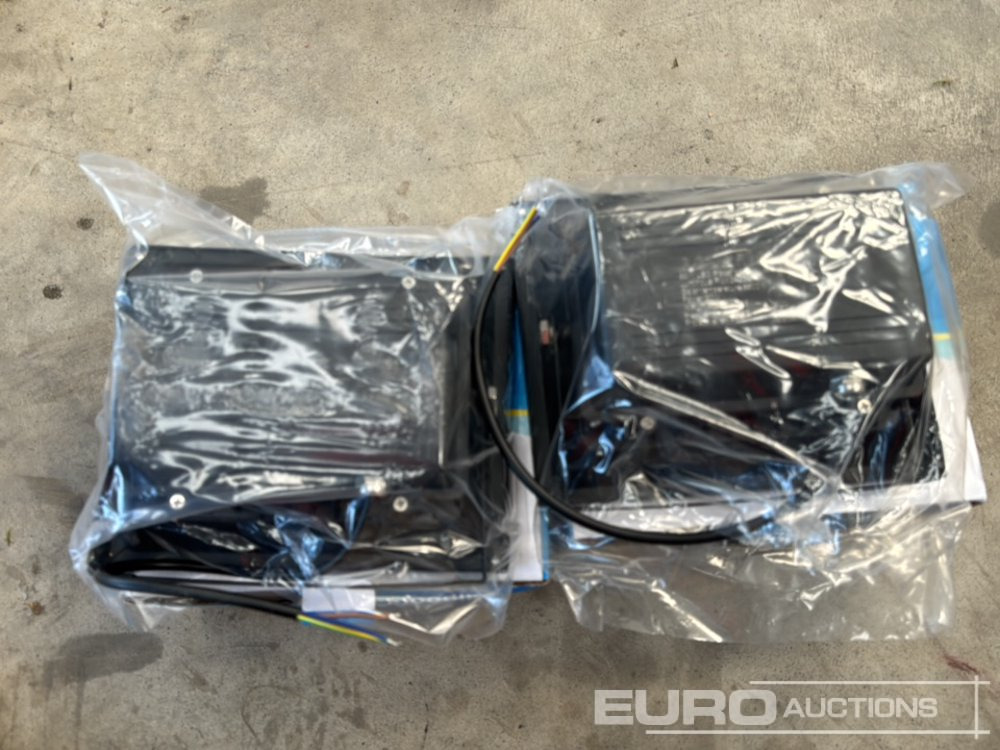 Unused Polaris 30W LED Superwhite Floodlights (2 of) - Építőipari berendezések: 2 kép. Unused Polaris 30W LED Superwhite Floodlights (2 of) - Építőipari berendezések: 2 kép.