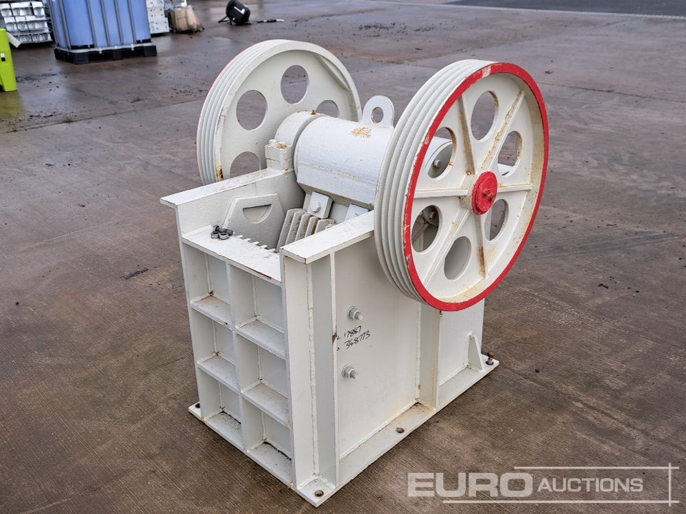 Unused SKLP SK-PSJ220 - Törőgép: 1 kép. Unused SKLP SK-PSJ220 - Törőgép: 1 kép.