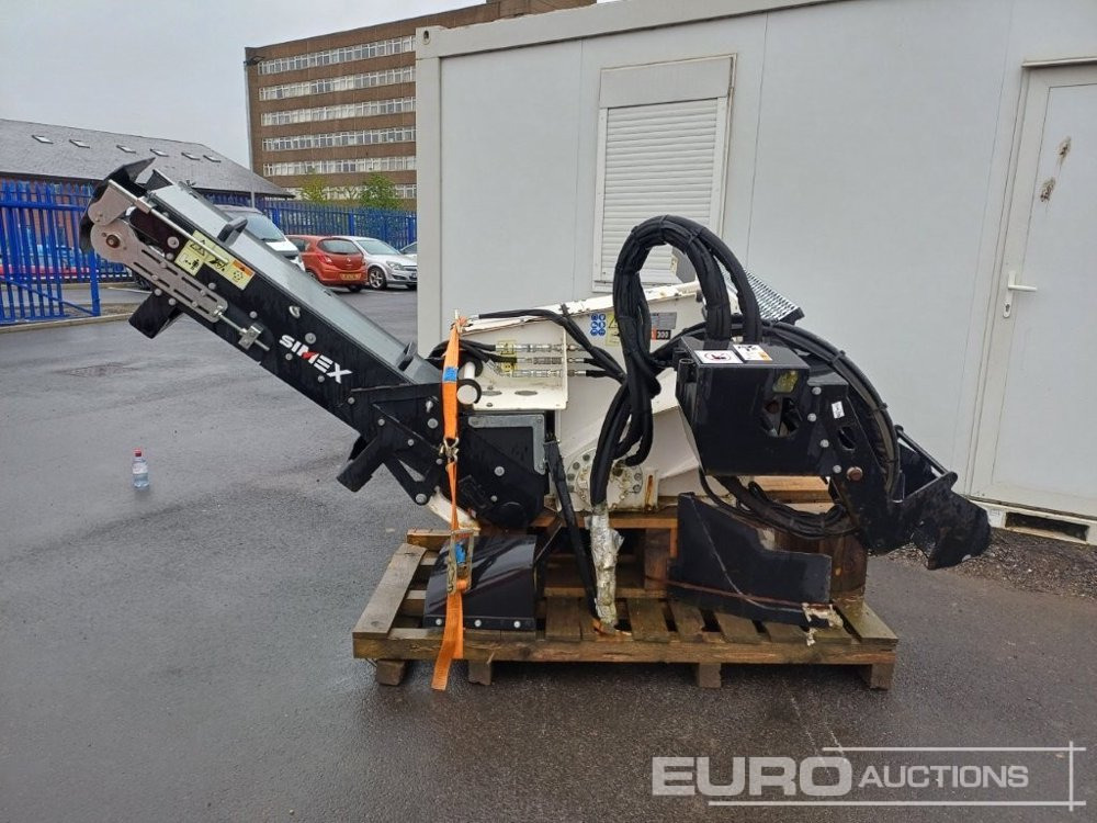 Unused Simex TA300 - Mini homlokrakodó: 2 kép. Unused Simex TA300 - Mini homlokrakodó: 2 kép.