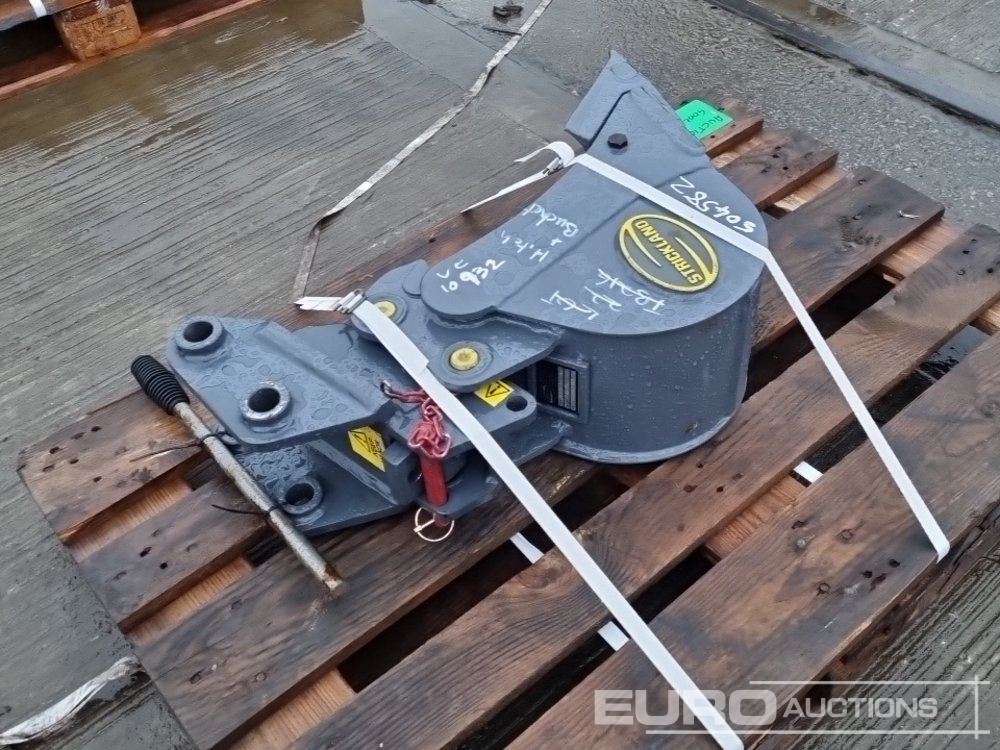 Unused Strickland Manual QH, 9" Digging Bucket 30mm Pin to suit Mini Excavator - Kanál: 3 kép. Unused Strickland Manual QH, 9" Digging Bucket 30mm Pin to suit Mini Excavator - Kanál: 3 kép.