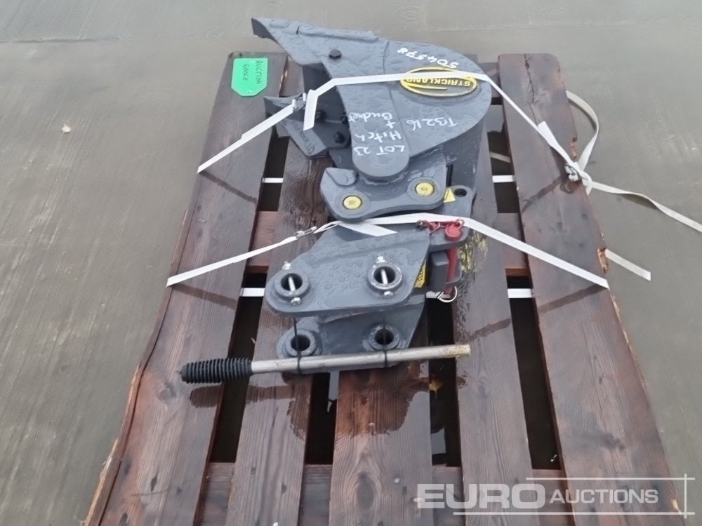 Unused Strickland Manual QH, 9" Digging Bucket 30mm Pin to suit Mini Excavator - Kanál: 2 kép. Unused Strickland Manual QH, 9" Digging Bucket 30mm Pin to suit Mini Excavator - Kanál: 2 kép.