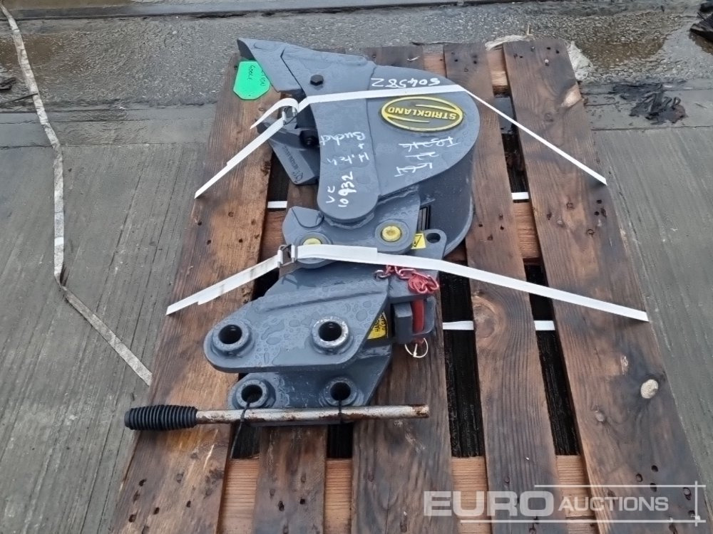 Unused Strickland Manual QH, 9" Digging Bucket 30mm Pin to suit Mini Excavator - Kanál: 2 kép. Unused Strickland Manual QH, 9" Digging Bucket 30mm Pin to suit Mini Excavator - Kanál: 2 kép.