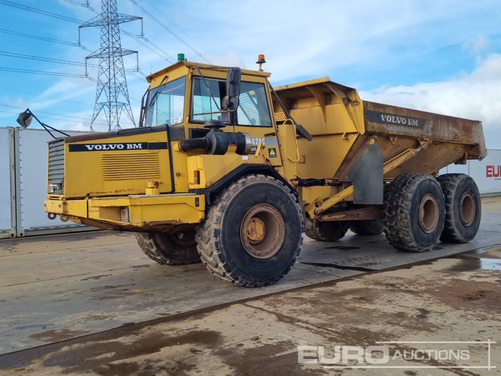 Volvo A25C - Csuklós dömper: 1 kép. Volvo A25C - Csuklós dömper: 1 kép.