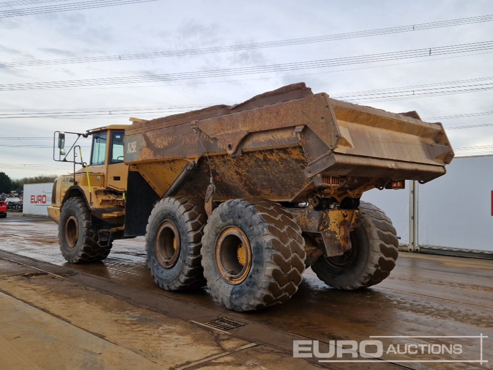 Volvo A25E - Csuklós dömper: 3 kép. Volvo A25E - Csuklós dömper: 3 kép.